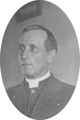 Rev. Donaghy n.d. UCCArchivesWpg donaghy_swan lake 03